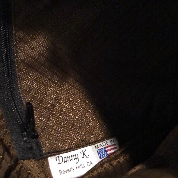 Danny K Multicolored, Paisley Designed Crossbody Bag, Size 11.5" X10.5" - Picture 7 of 9